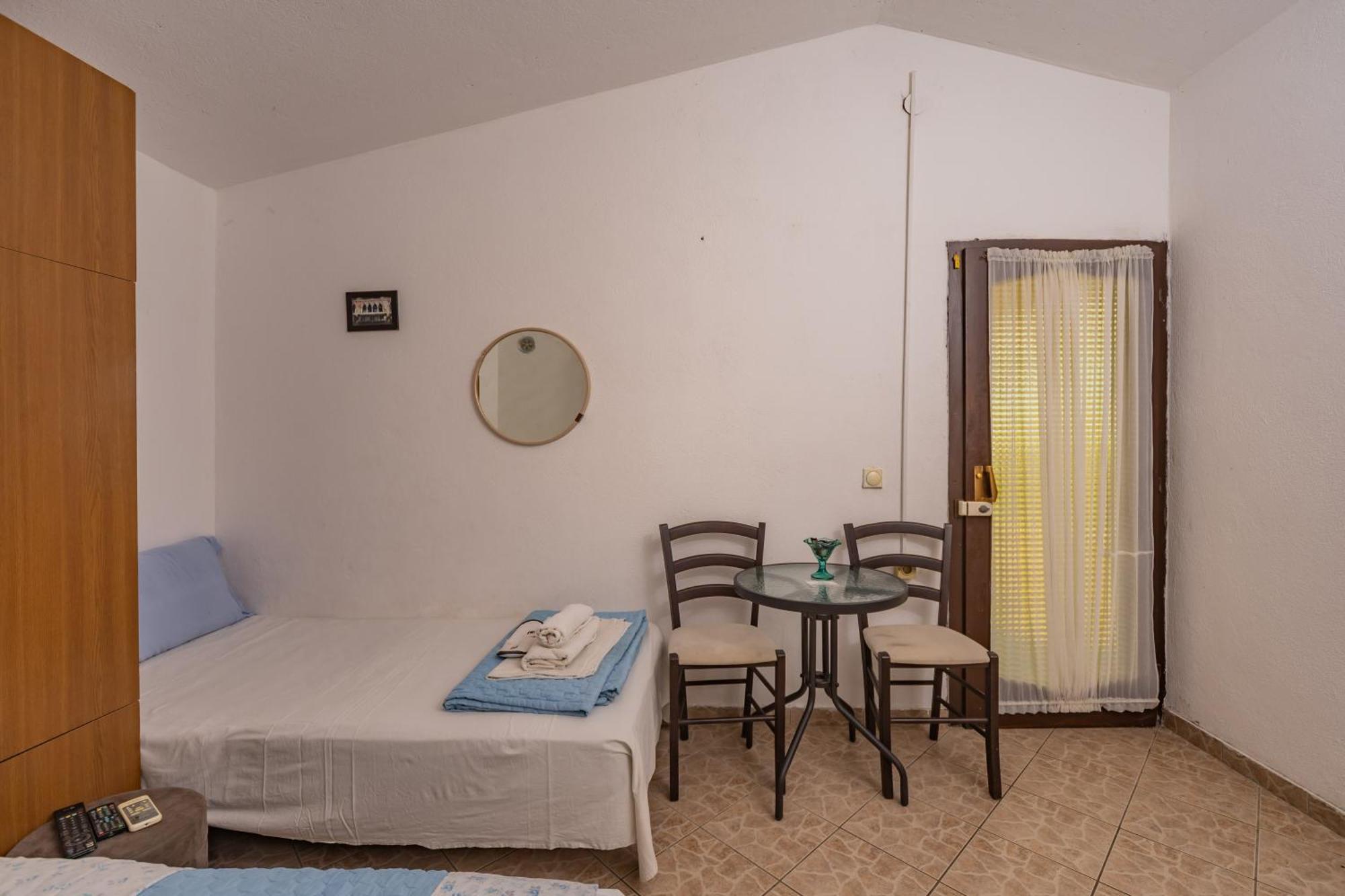 Mijailovic Apartmani Parking Wi Fi Air Condition Free Kaluđerac Eksteriør billede